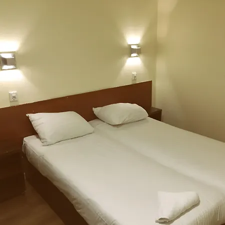 Damrak 2* Amsterdam