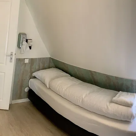 Damrak 2* Amsterdam