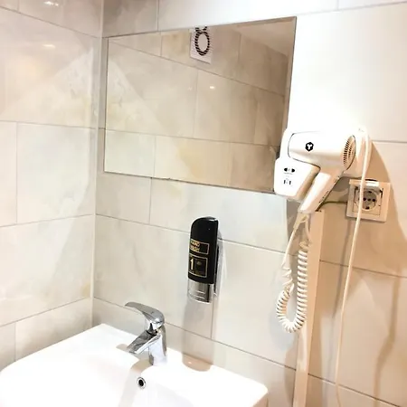 达姆拉克酒店 酒店 2*
