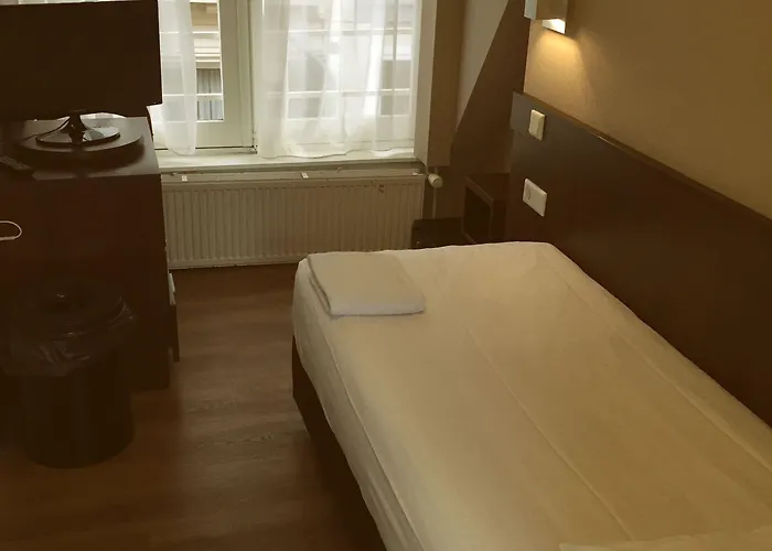 Szálloda Damrak Amszterdam