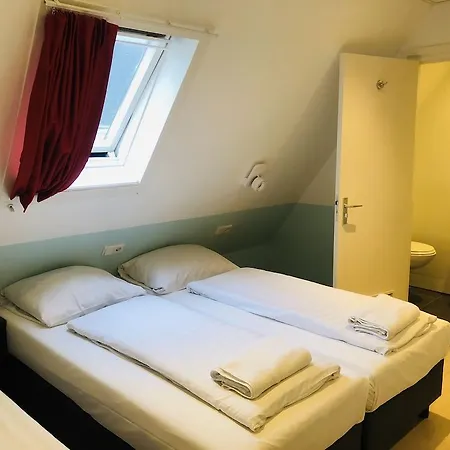 Hotell Damrak 2*