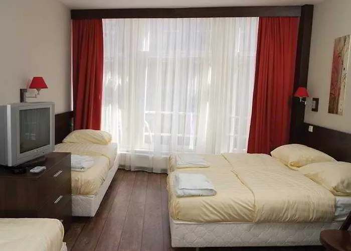 Damrak Амстердам